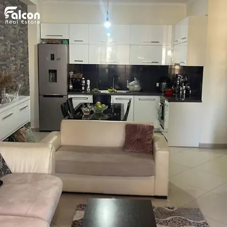 Apartment Vlora شقة